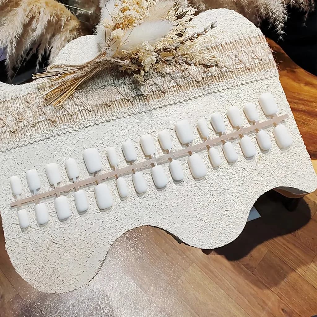 Dimblå Cat Eye Lösnaglar med Slips- och Stjärndesign