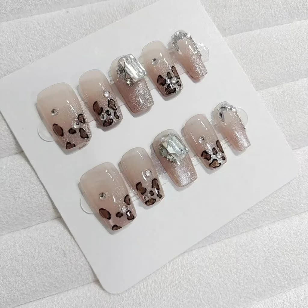 Leopardmönster Press-on-naglar med strass Kort kistform