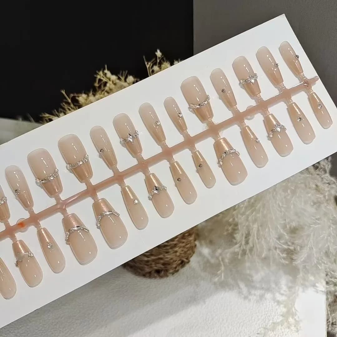 Lösnaglar fransk tip med strass, 30 delar